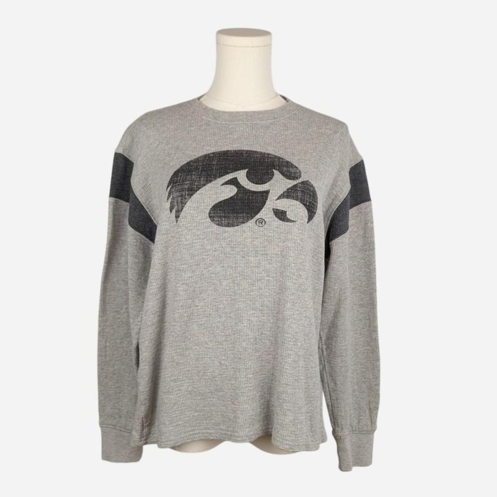 Colosseum Iowa Hawkeyes Waffle Knit Long Sleeve Shirt – Size Large